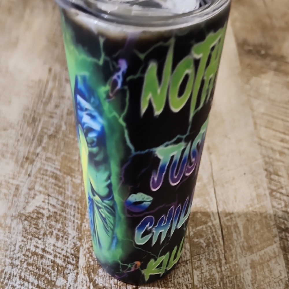 Scream Themed Travel Cup - Picture 4 of 13